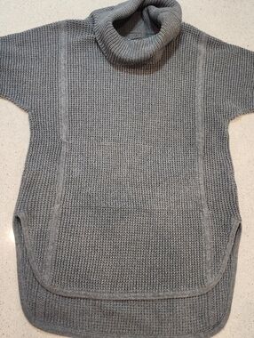 Women’s Grey Ugg Gray Turtleneck Knit Sweater Cowl Knit Medium